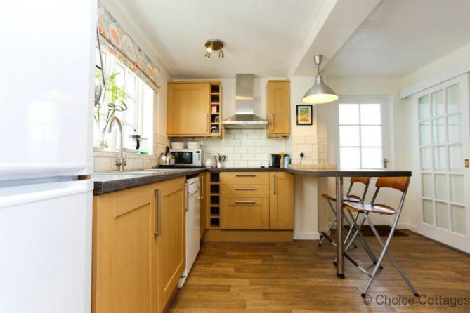 Croyde White House 4 Bedrooms Экстерьер фото
